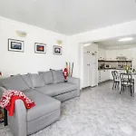Poris *