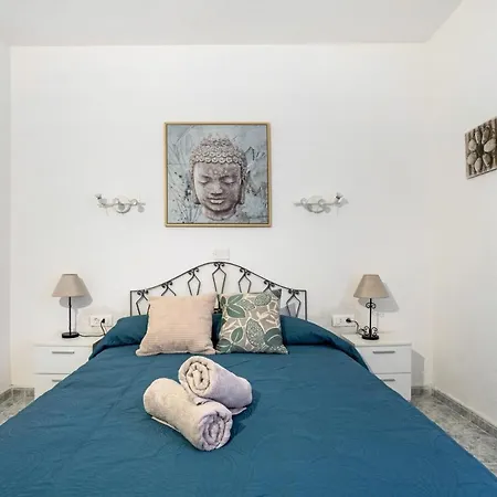 Poris Apartment *
